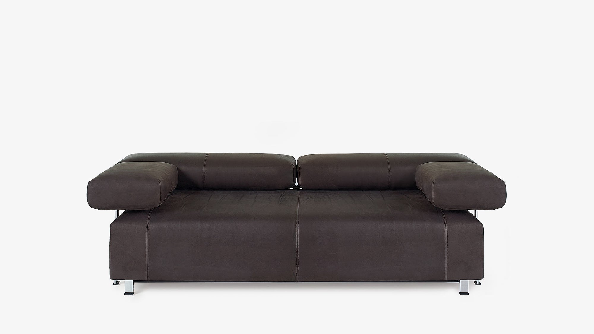 Braunes Ledersofa mit verstellbaren Armlehnen von Frank Sitzmobel Fsm, stilvoll und funktional.